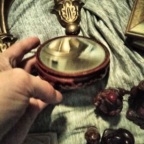 Vintage Buddha Collection 12 + Accessories Gold, Burgundy - Picture 12 of 12